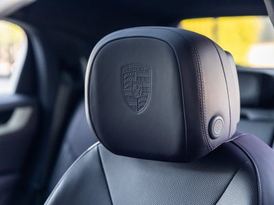 2026 Porsche Cayenne Coupe Base