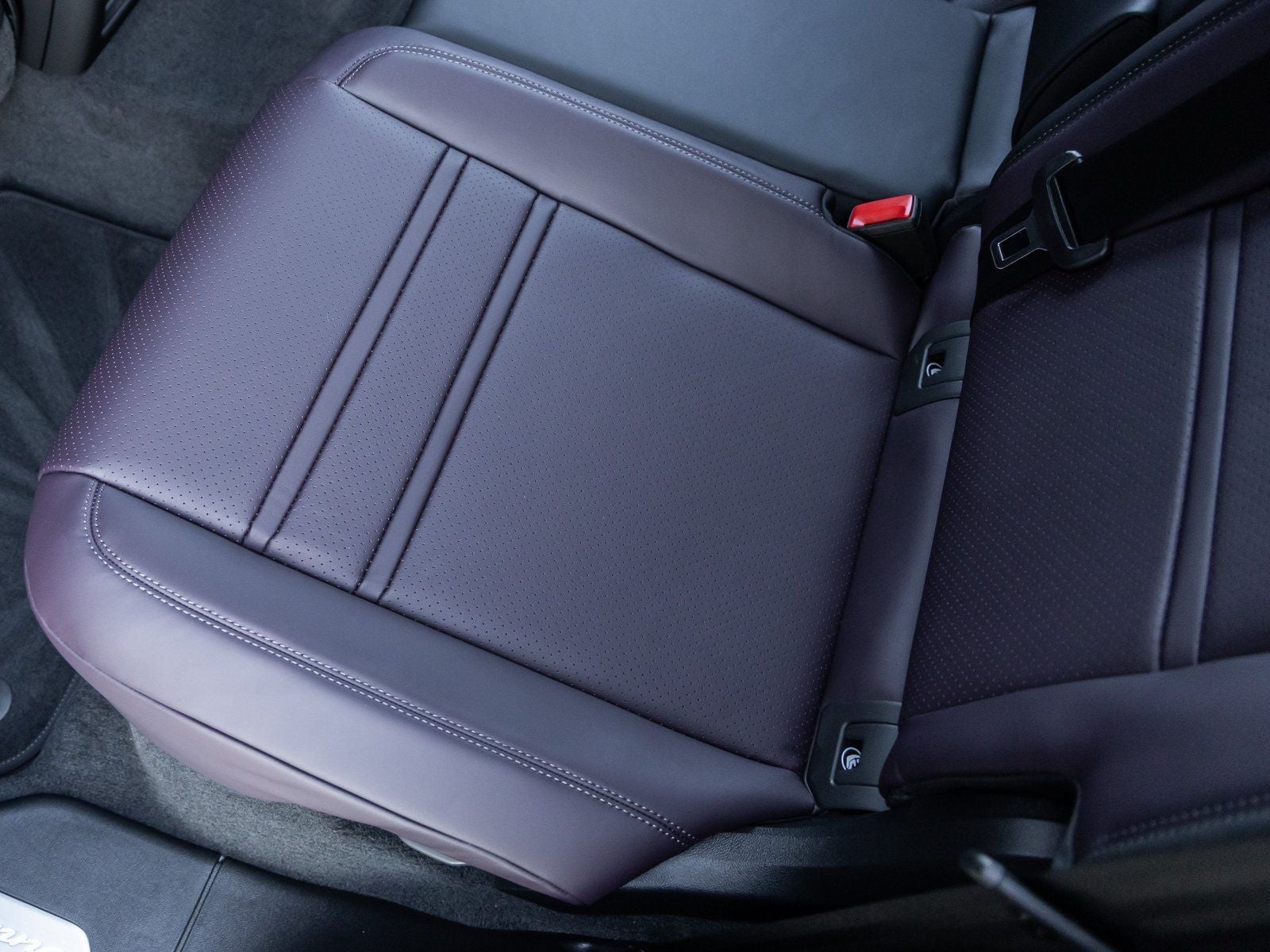 2026 Porsche Cayenne Coupe Base