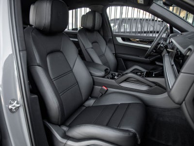 2026 Porsche Cayenne Cayenne Coupe