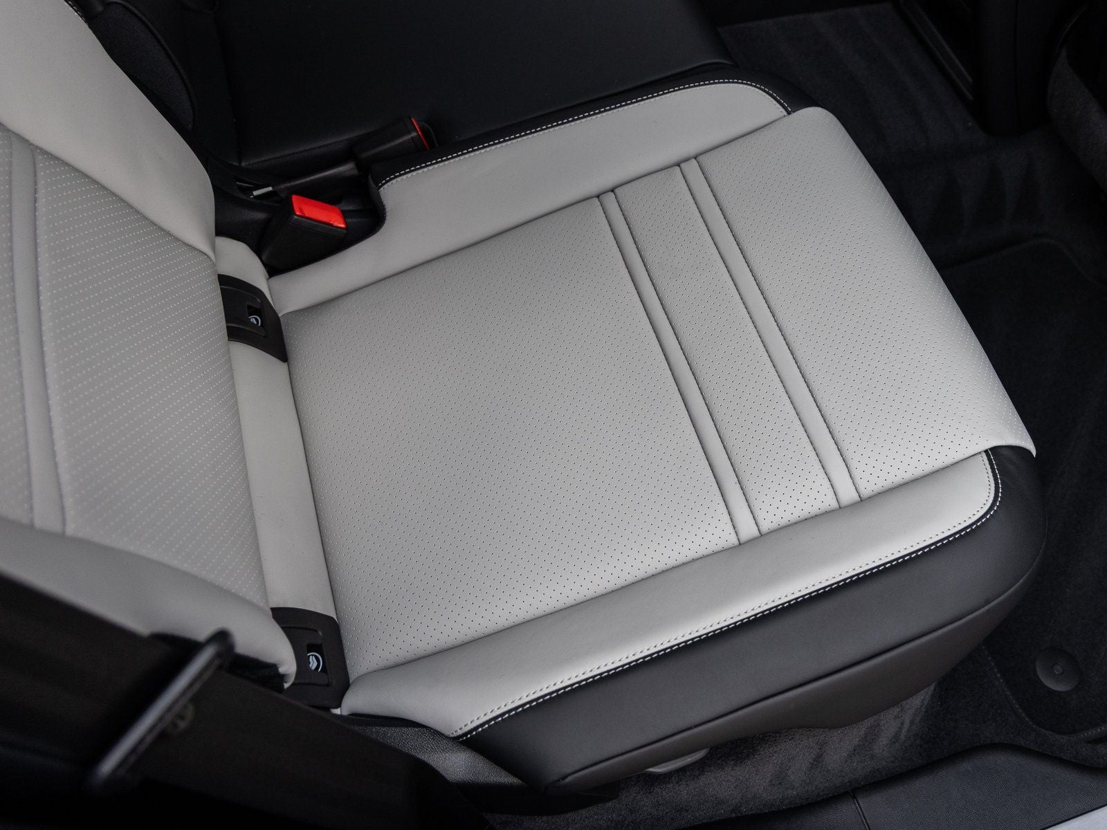 2026 Porsche Cayenne Coupe