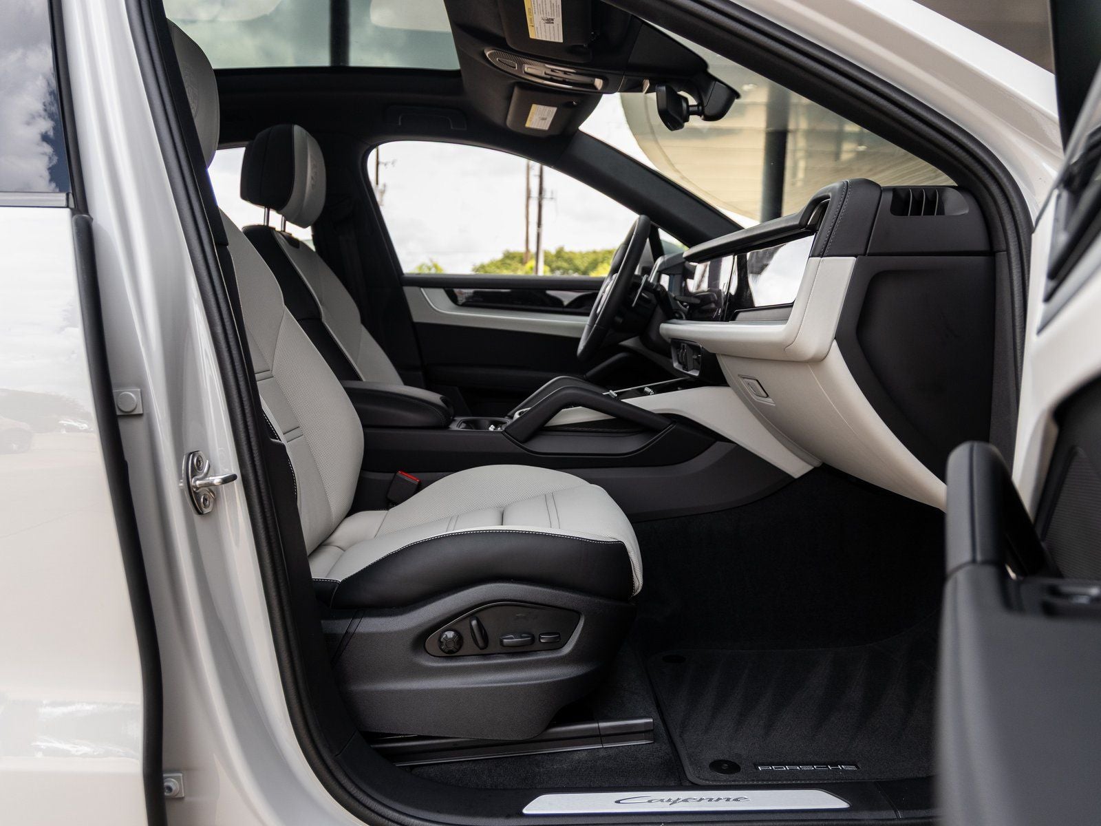 2026 Porsche Cayenne Coupe