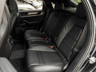 2026 Porsche Cayenne Cayenne Coupe