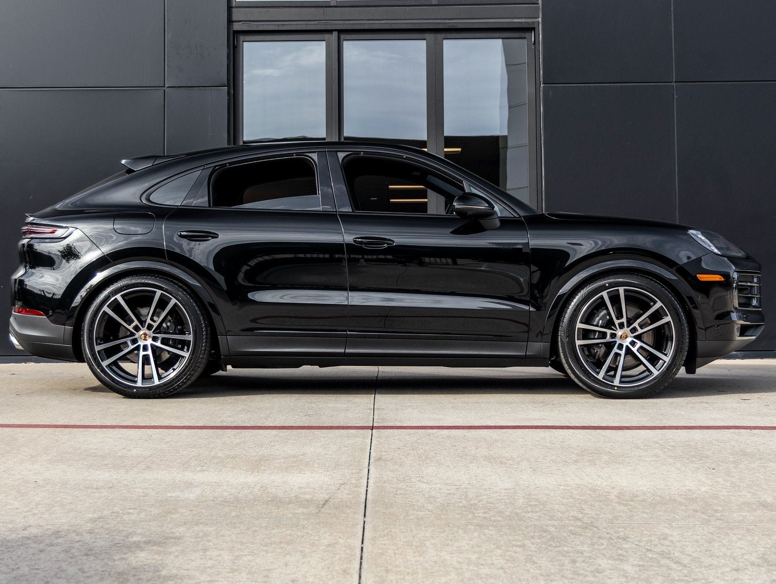 2026 Porsche Cayenne Coupe Base