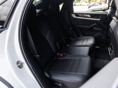 2026 Porsche Cayenne Cayenne Coupe