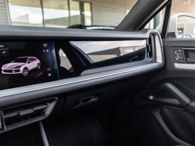 2025 Porsche Cayenne Coupe Coupe AWD