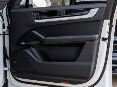 2025 Porsche Cayenne Coupe Coupe AWD