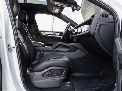 2025 Porsche Cayenne Coupe Coupe AWD