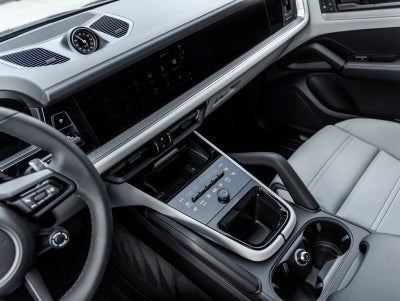 2025 Porsche Cayenne Coupe