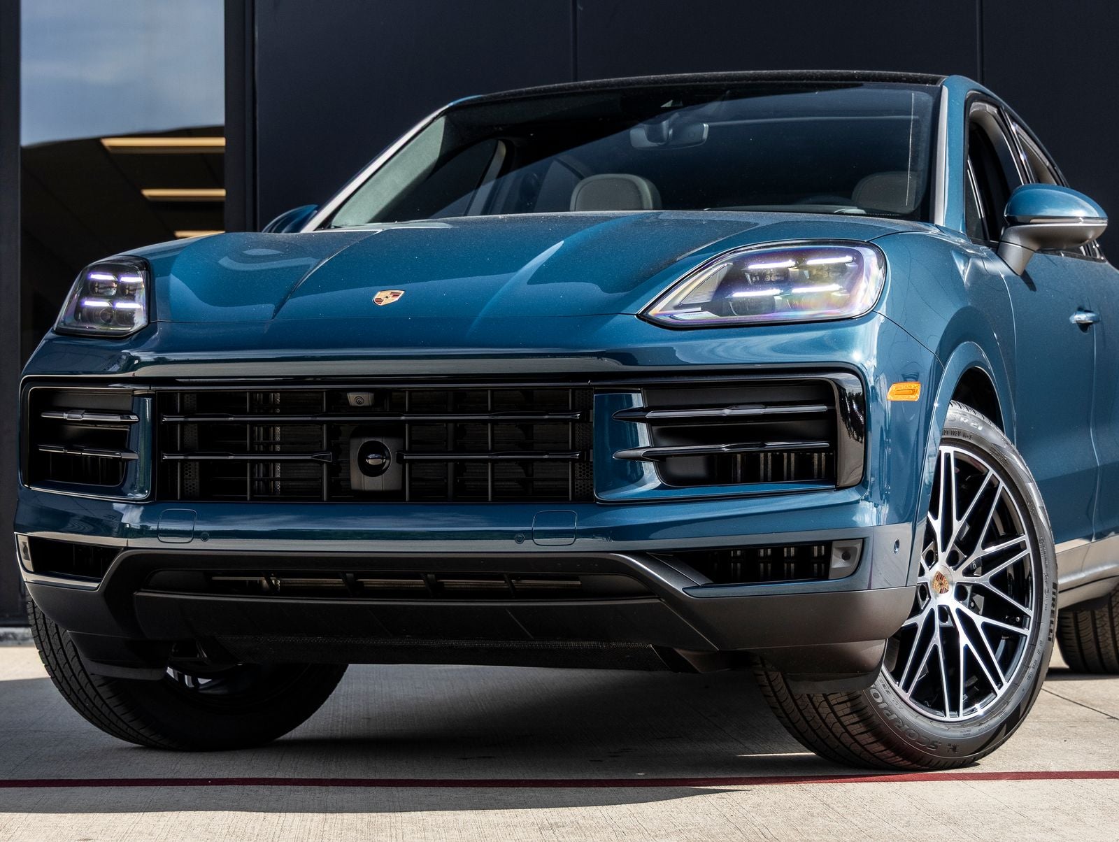 2025 Porsche Cayenne Coupe
