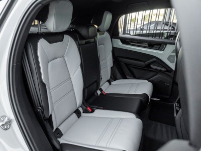 2026 Porsche Cayenne Coupe