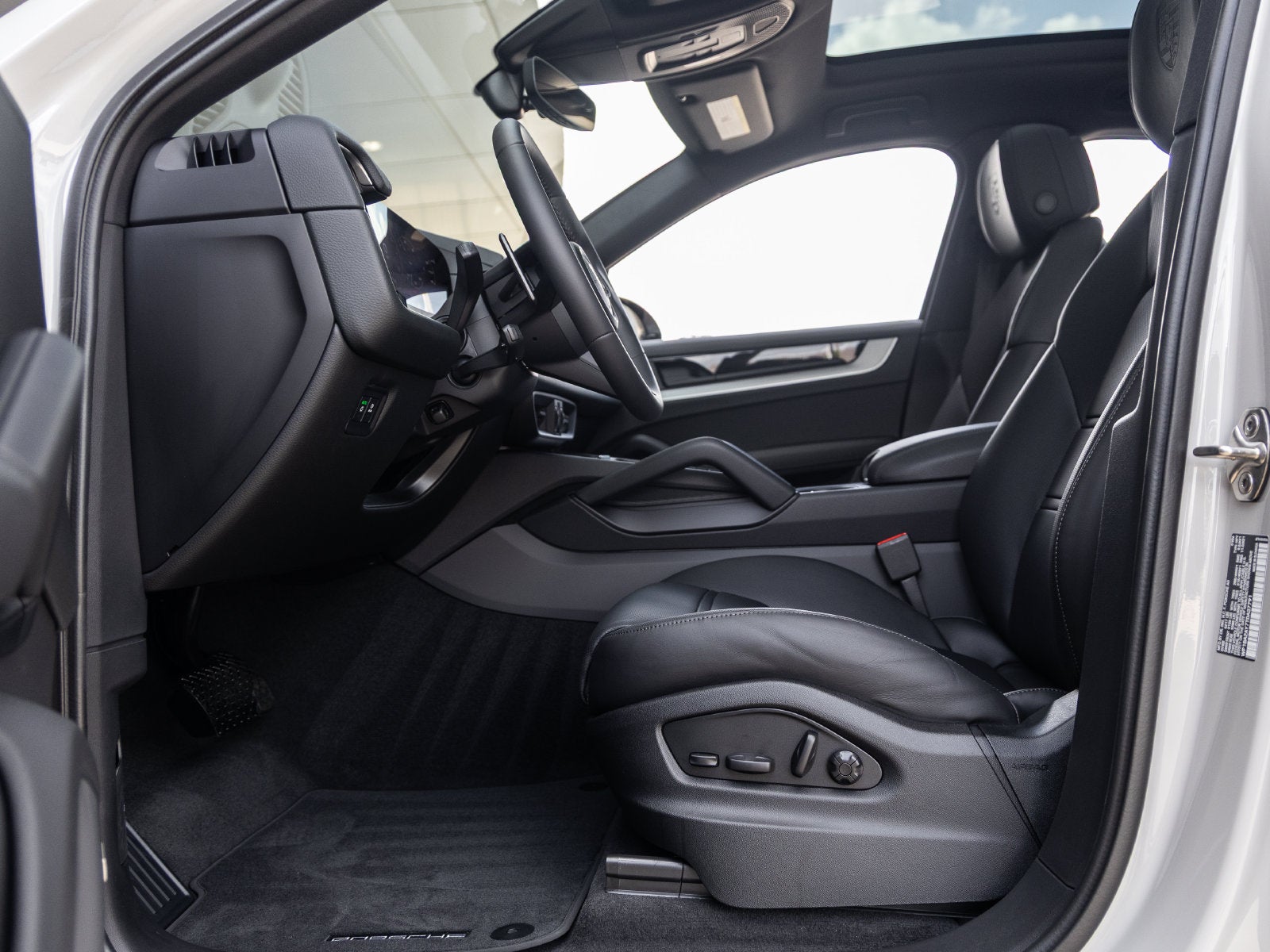 2026 Porsche Cayenne Cayenne Coupe