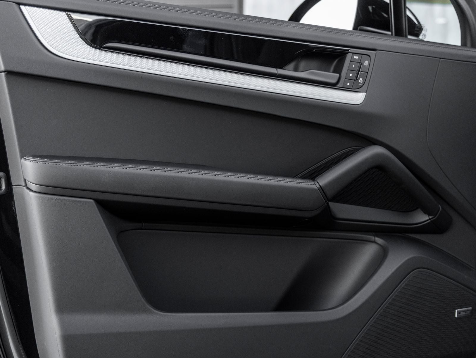 2026 Porsche Cayenne Coupe