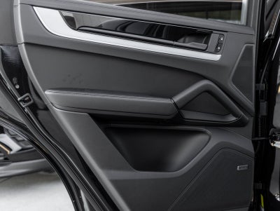 2026 Porsche Cayenne Coupe