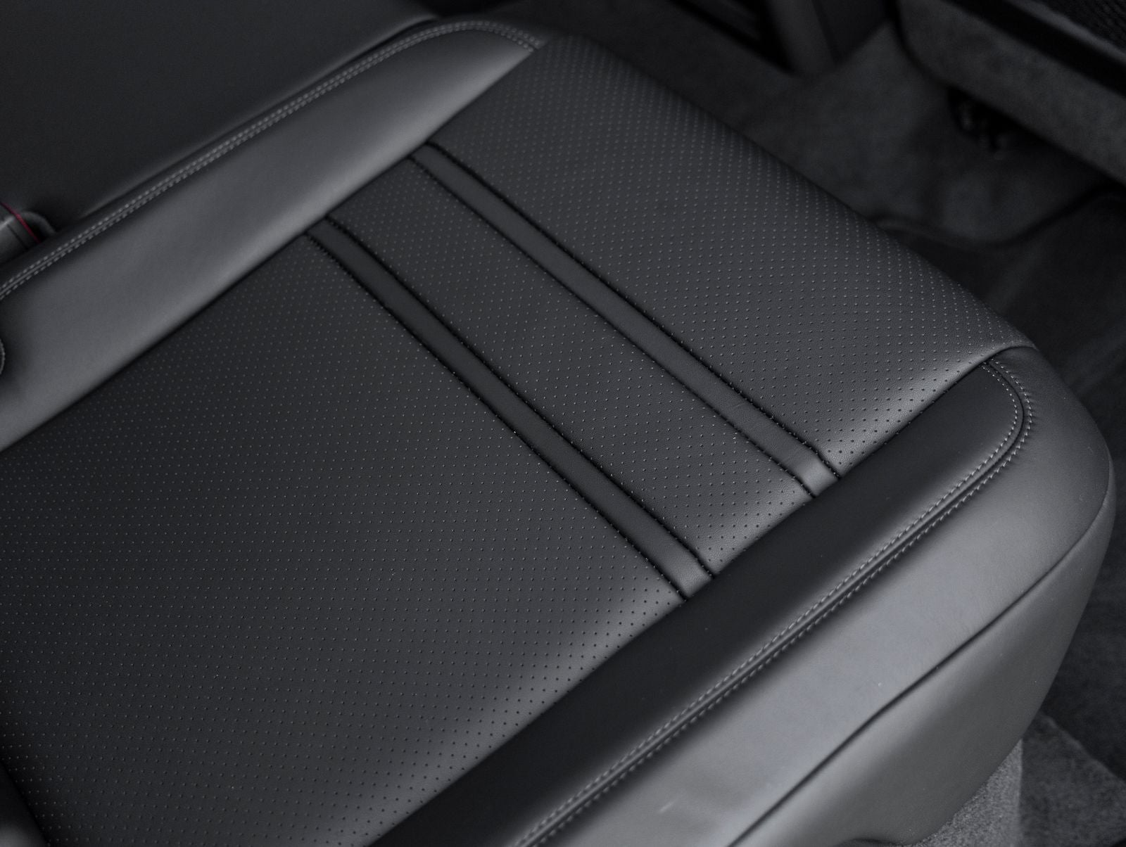 2026 Porsche Cayenne Coupe