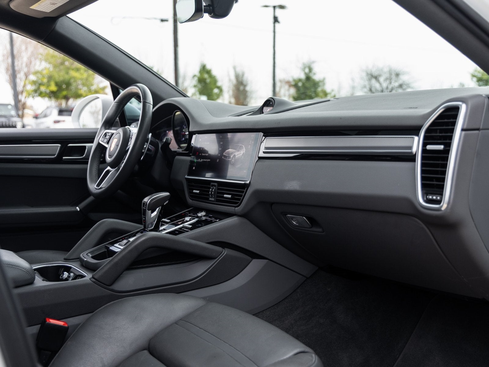 2022 Porsche Cayenne Coupe Cayenne Coupe Platinum Edition