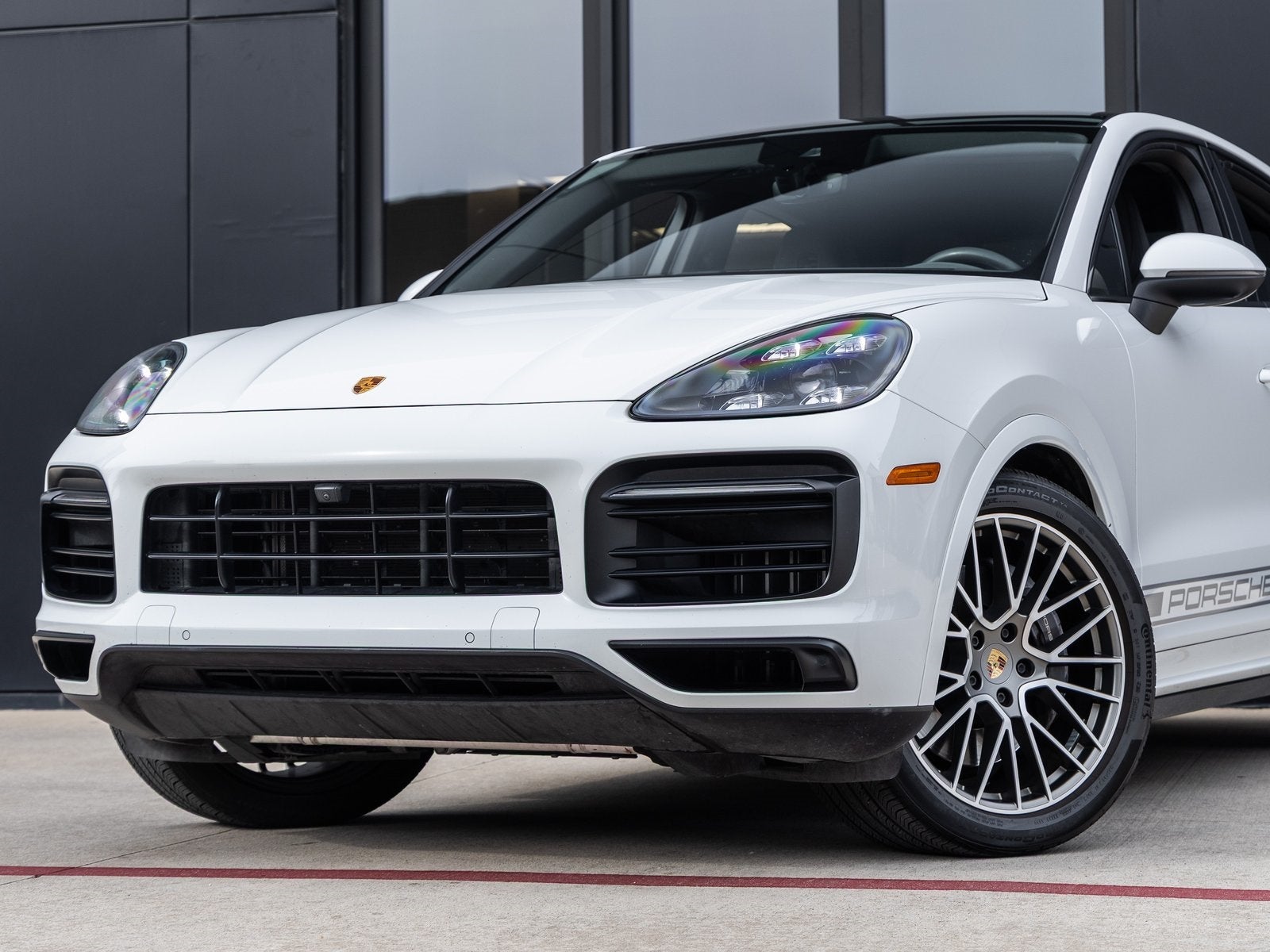 2022 Porsche Cayenne Coupe Cayenne Coupe Platinum Edition
