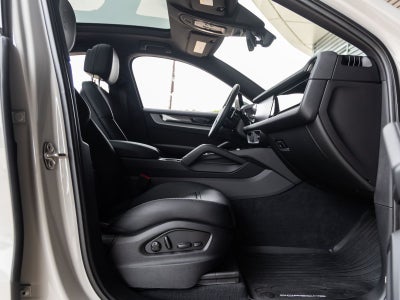 2026 Porsche Cayenne Coupe