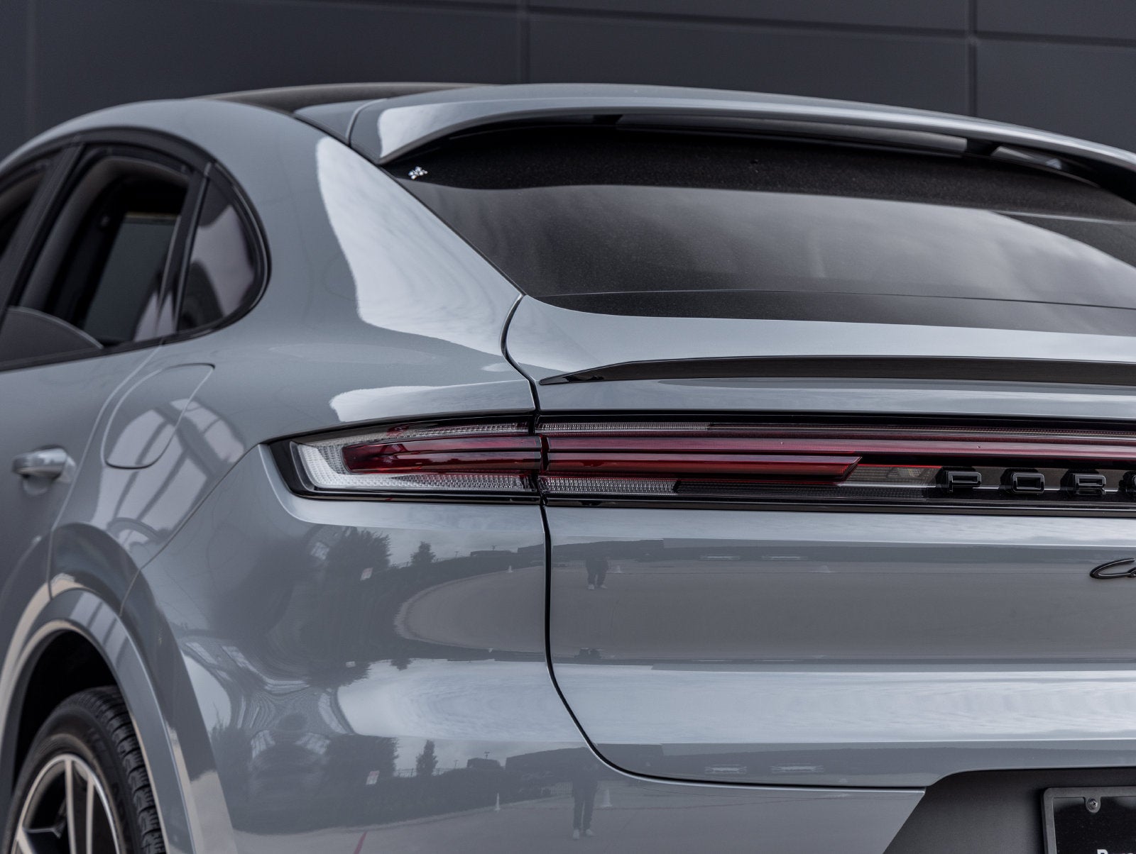 2025 Porsche Cayenne Cayenne E-Hybrid Coupe