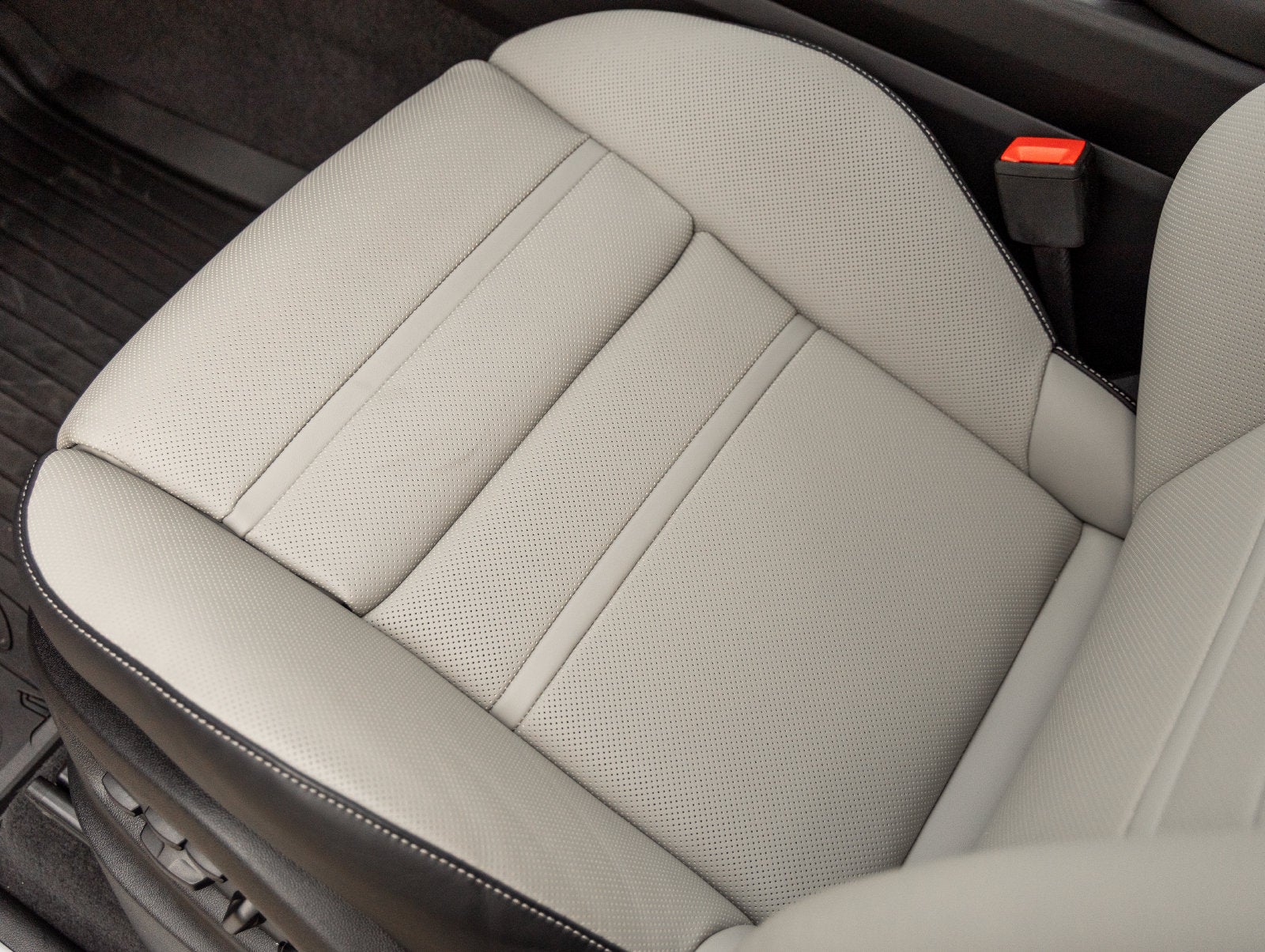 2025 Porsche Cayenne Cayenne E-Hybrid Coupe