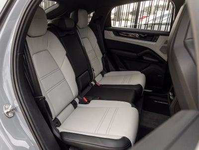 2025 Porsche Cayenne Cayenne E-Hybrid Coupe