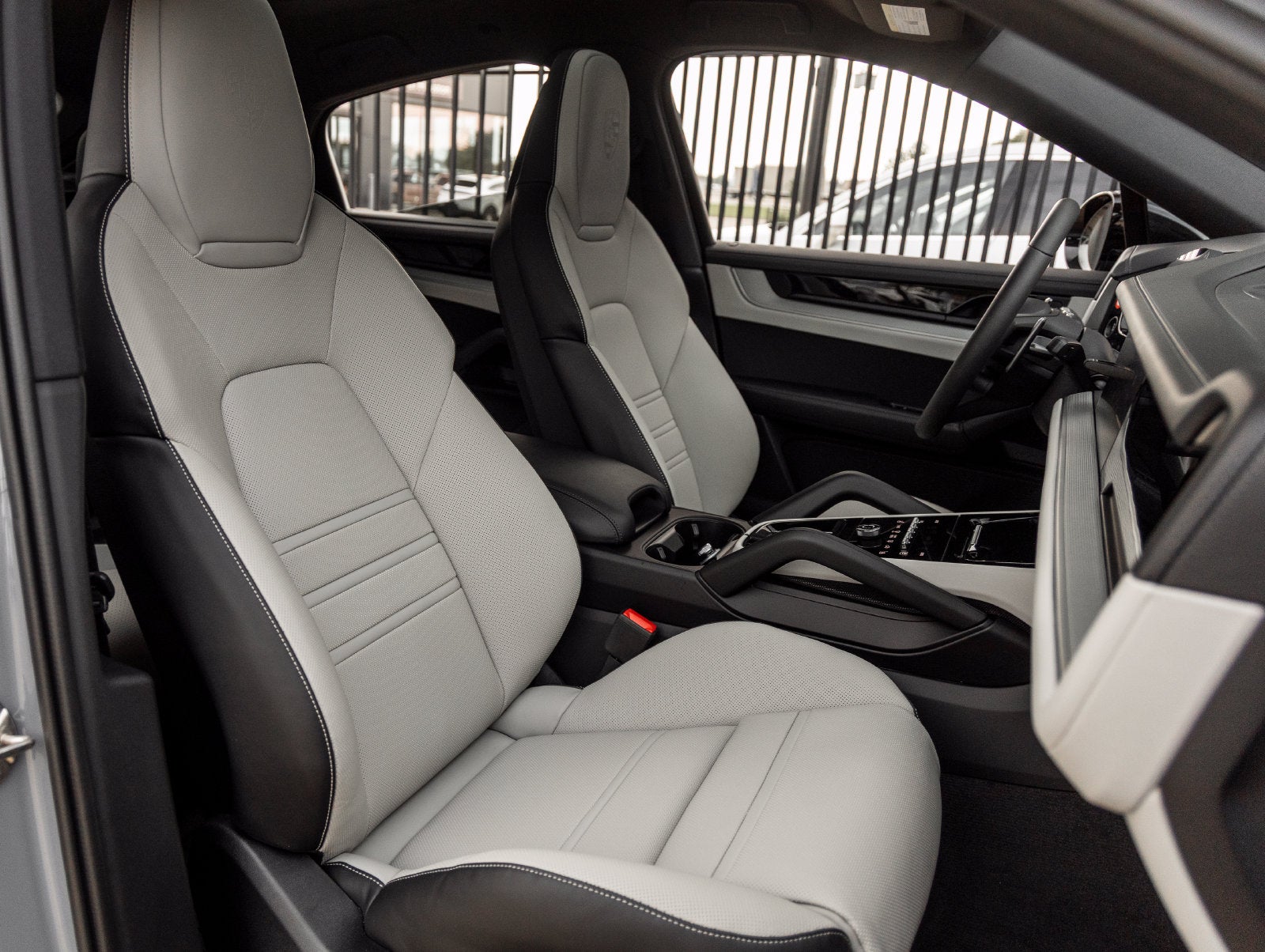2025 Porsche Cayenne Cayenne E-Hybrid Coupe