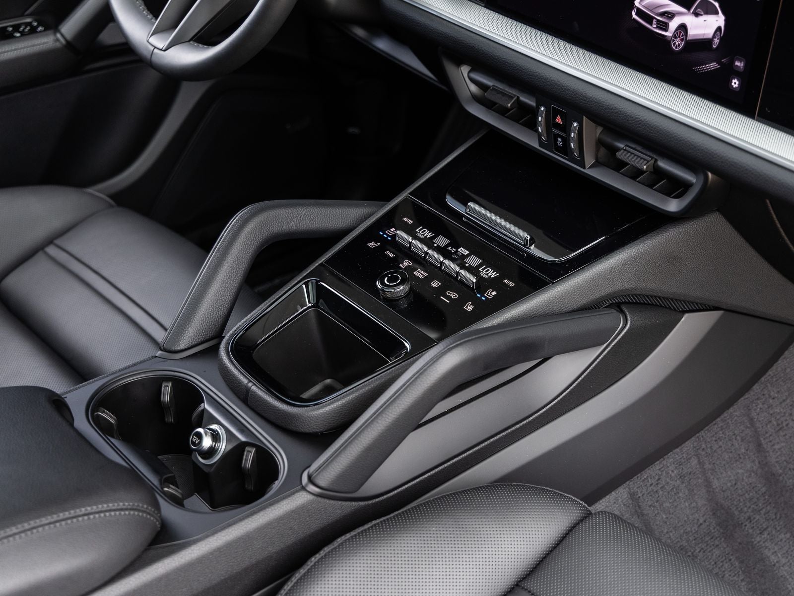 2025 Porsche Cayenne Cayenne E-Hybrid Coupe