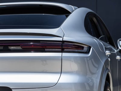 2025 Porsche Cayenne Cayenne E-Hybrid Coupe