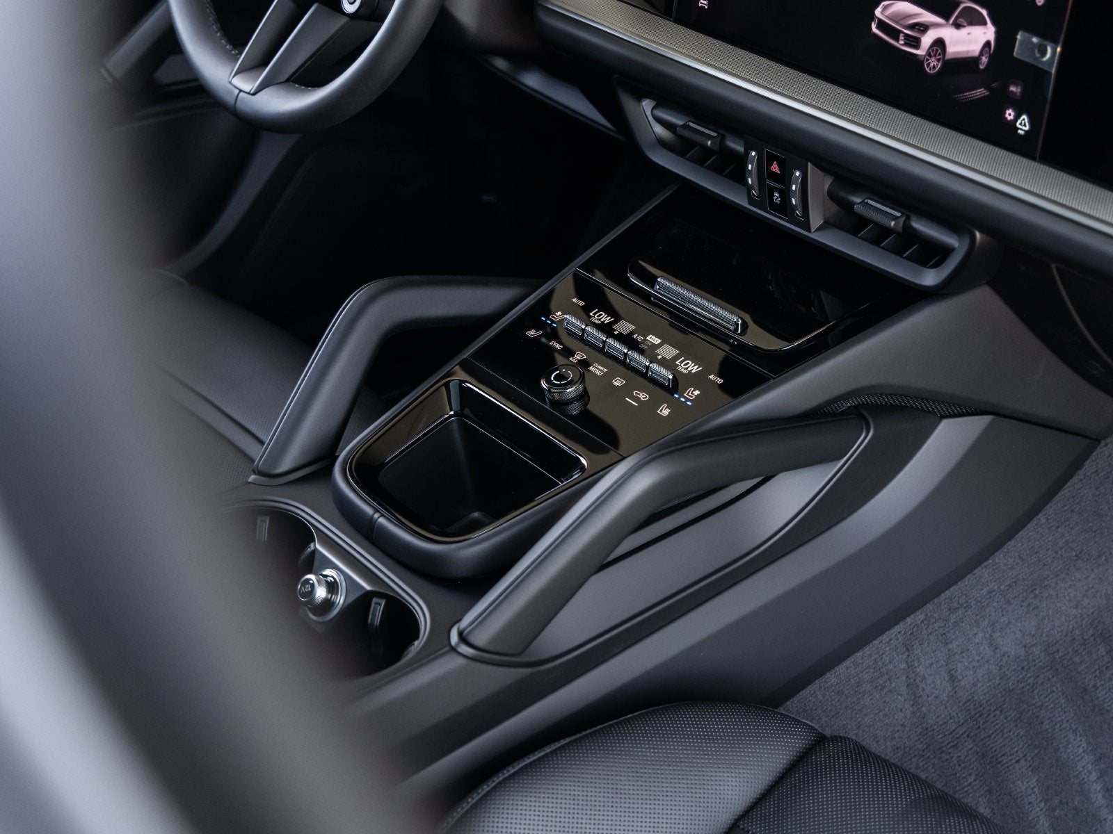2025 Porsche Cayenne Cayenne E-Hybrid Coupe