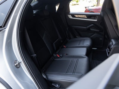 2025 Porsche Cayenne Cayenne E-Hybrid Coupe