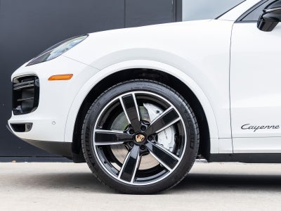 2023 Porsche Cayenne Turbo Coupe