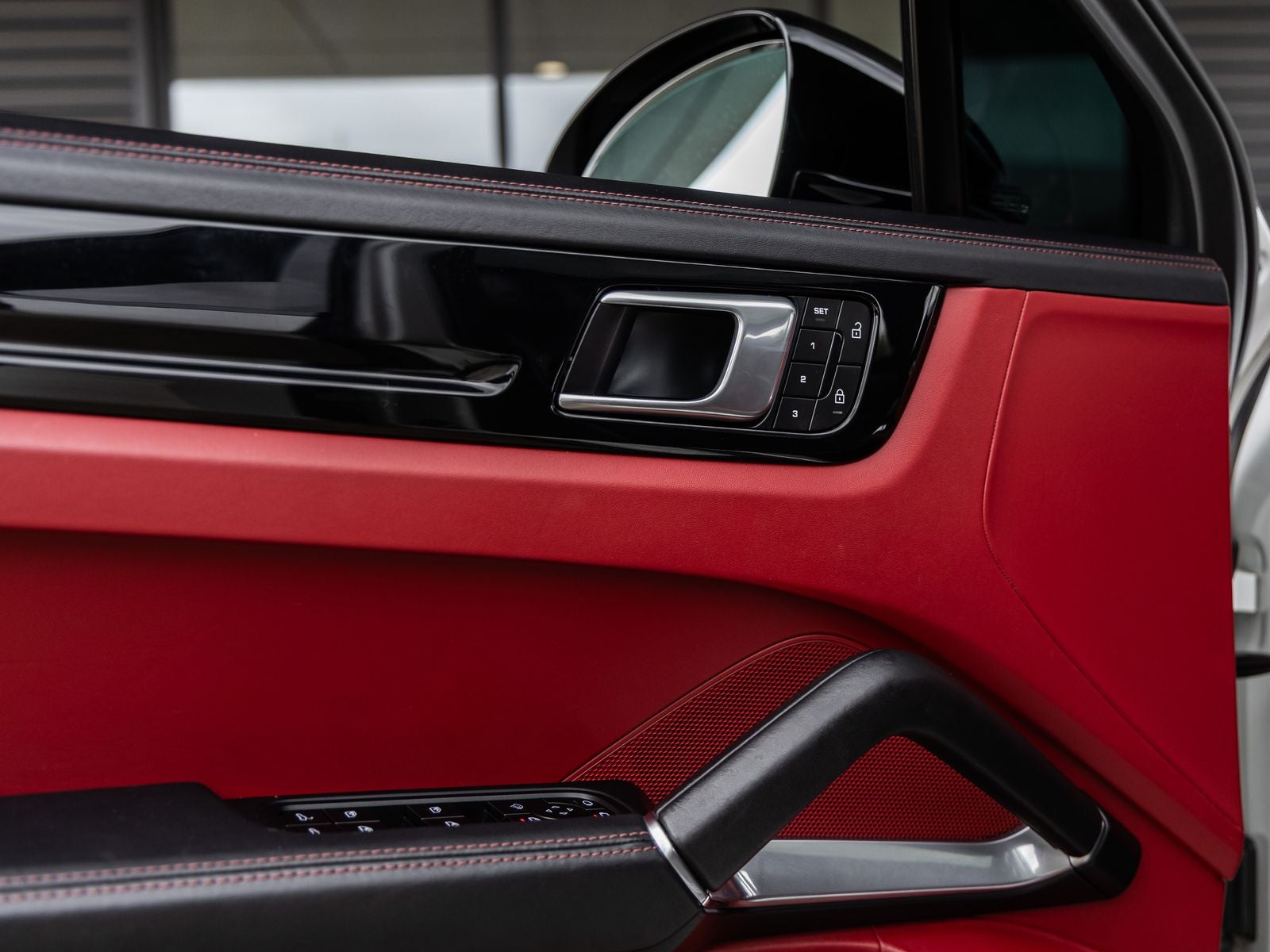 2023 Porsche Cayenne Turbo Coupe
