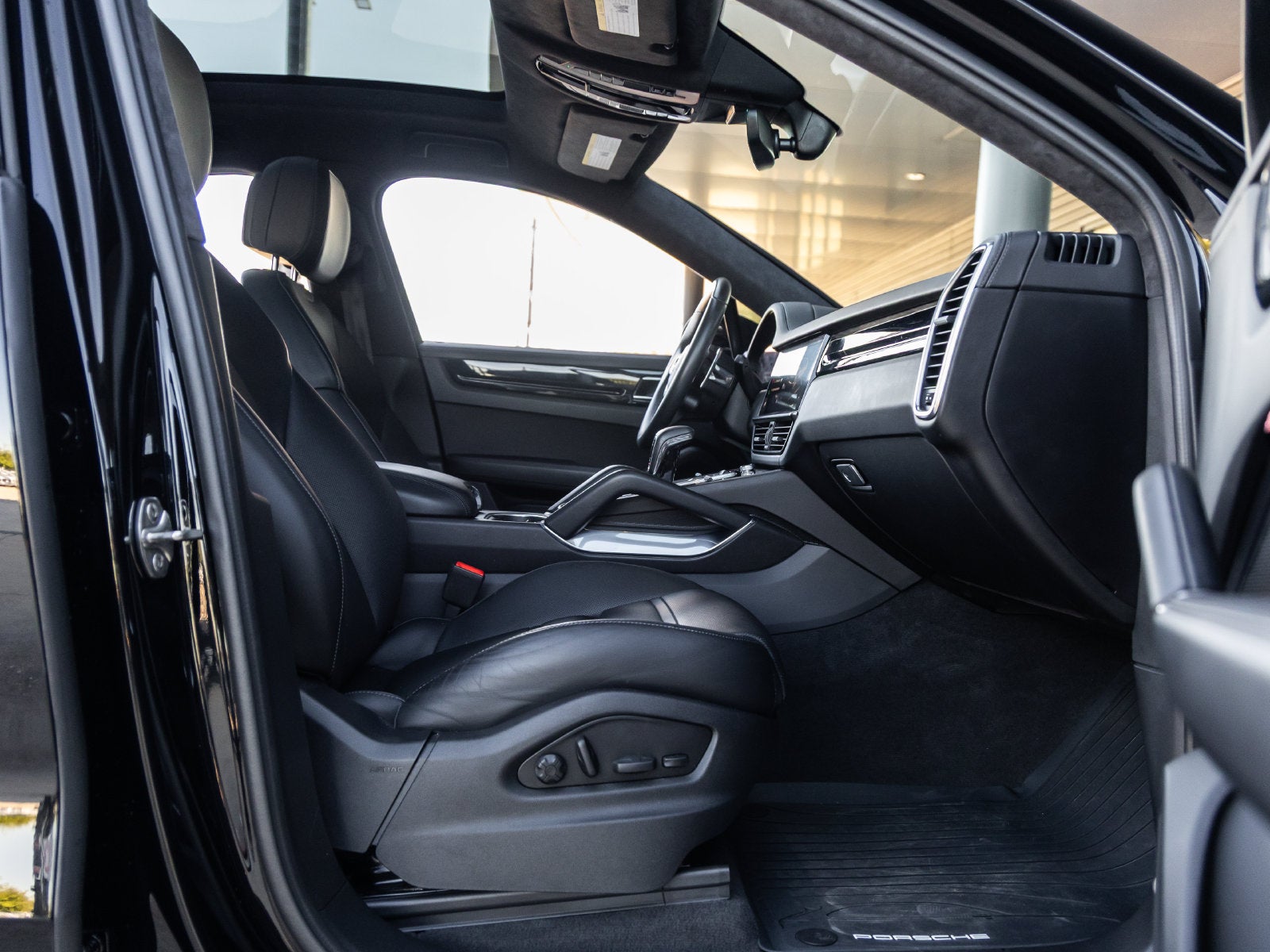 2022 Porsche Cayenne Cayenne Turbo Coupe