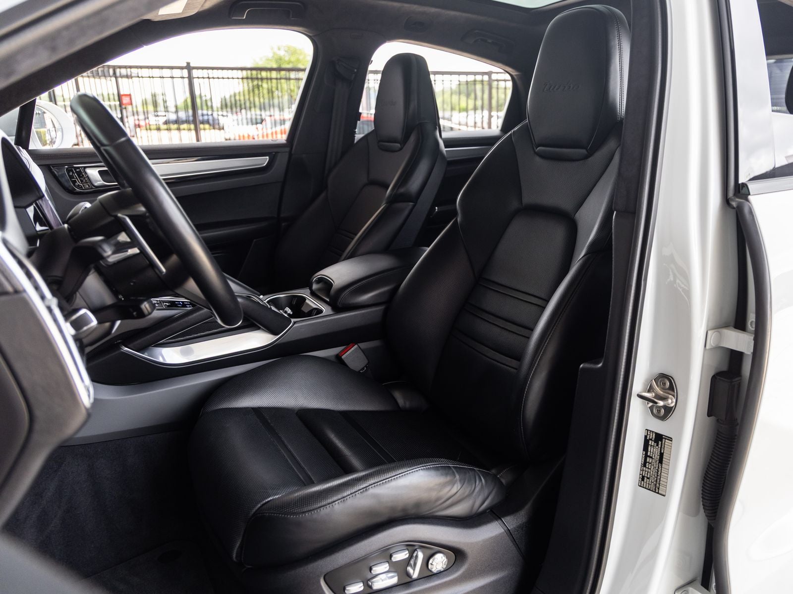 2020 Porsche Cayenne Cayenne Turbo Coupe