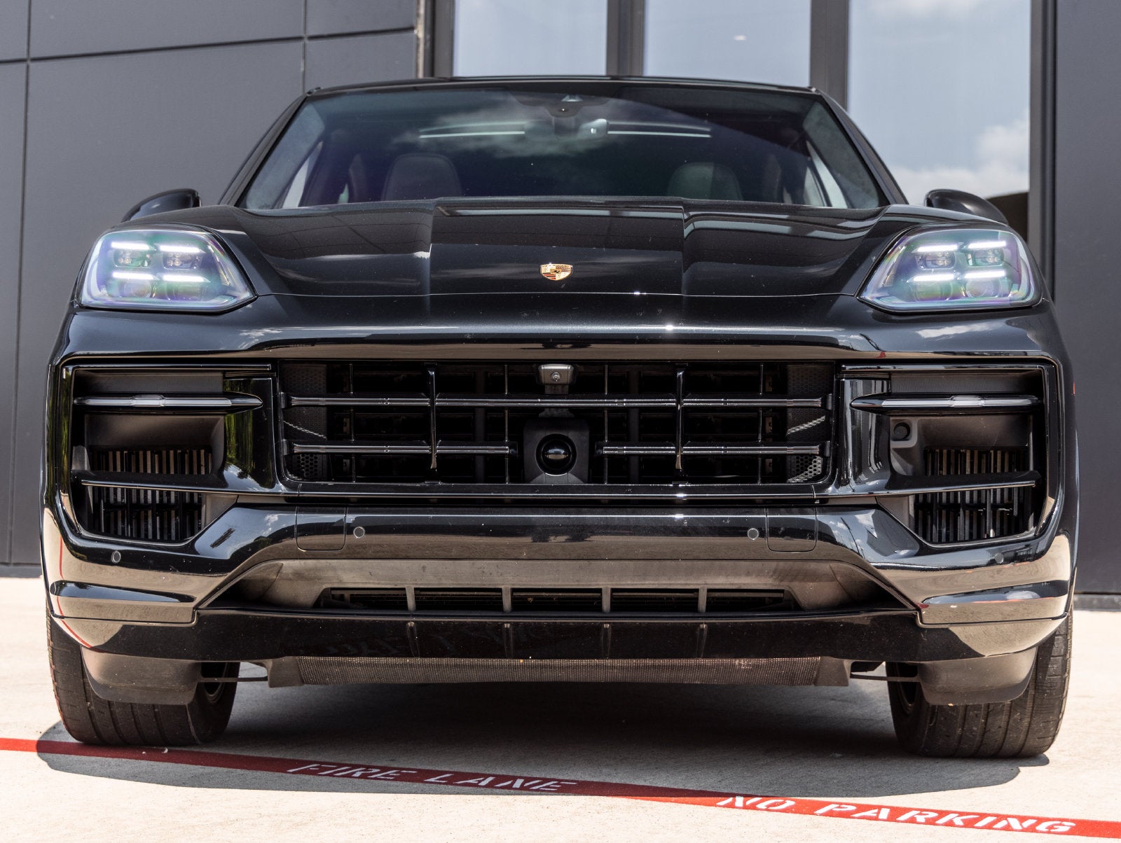 2025 Porsche Cayenne Cayenne GTS Coupe