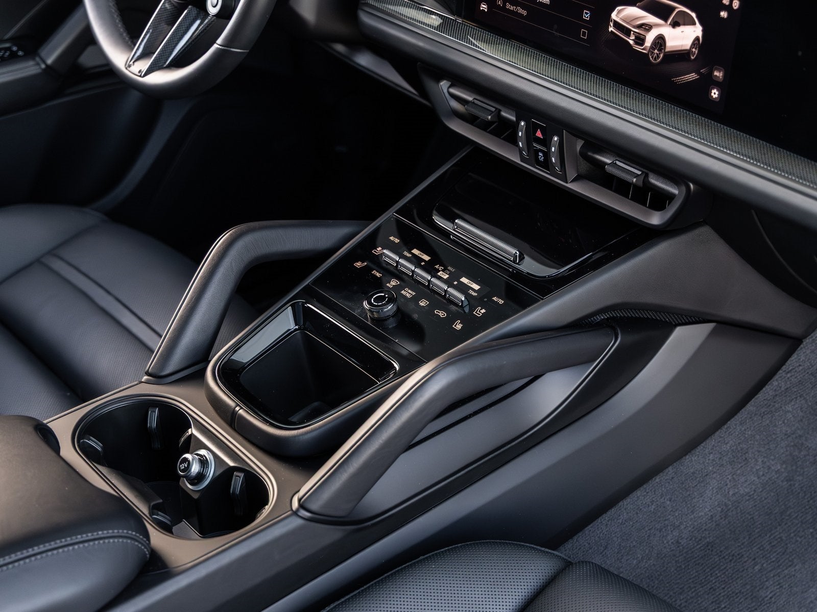 2025 Porsche Cayenne Coupe GTS