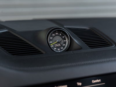 2023 Porsche Cayenne Turbo S E-Hybrid Coupe