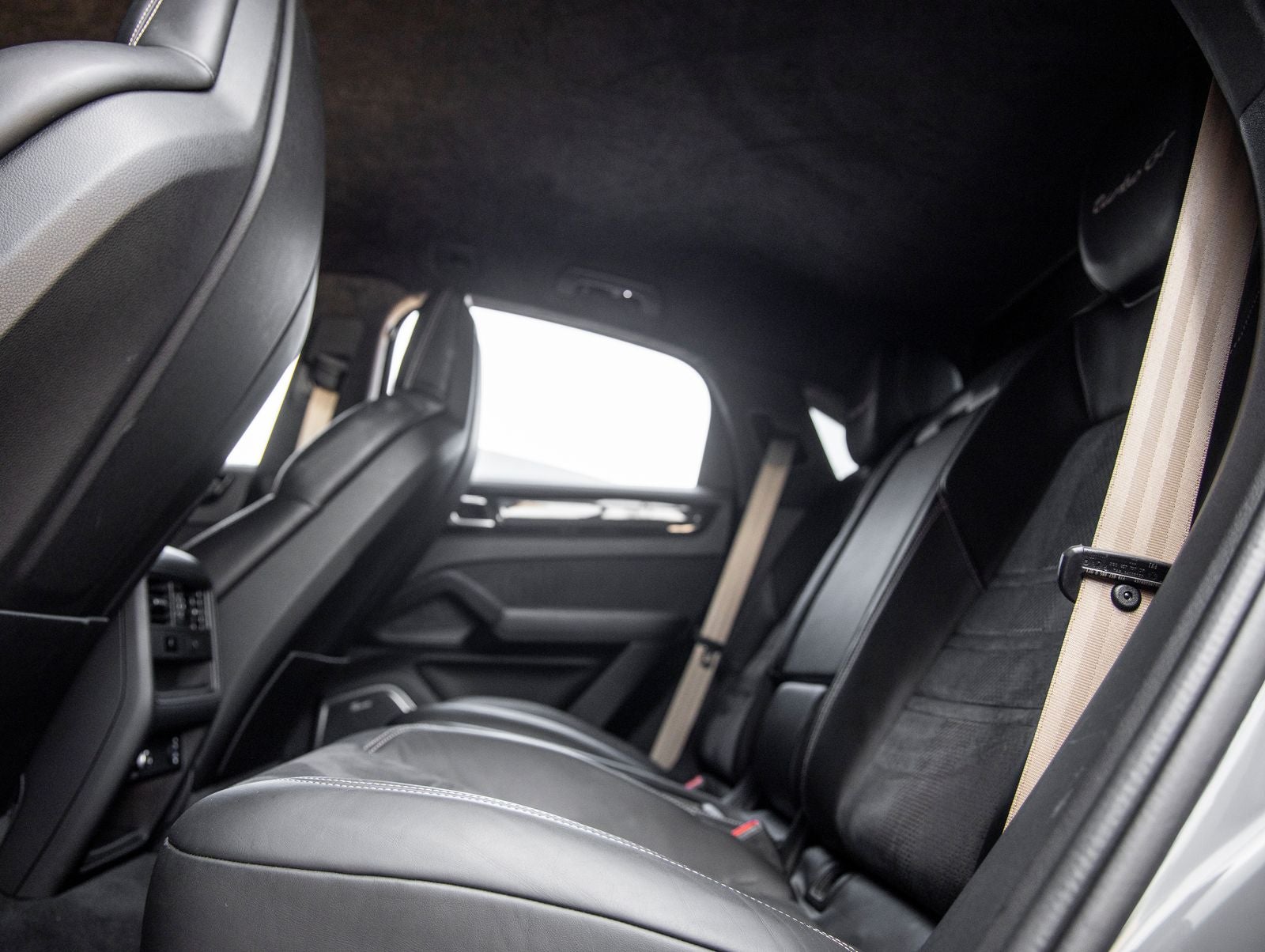 2022 Porsche Cayenne Cayenne Turbo GT (MY22)