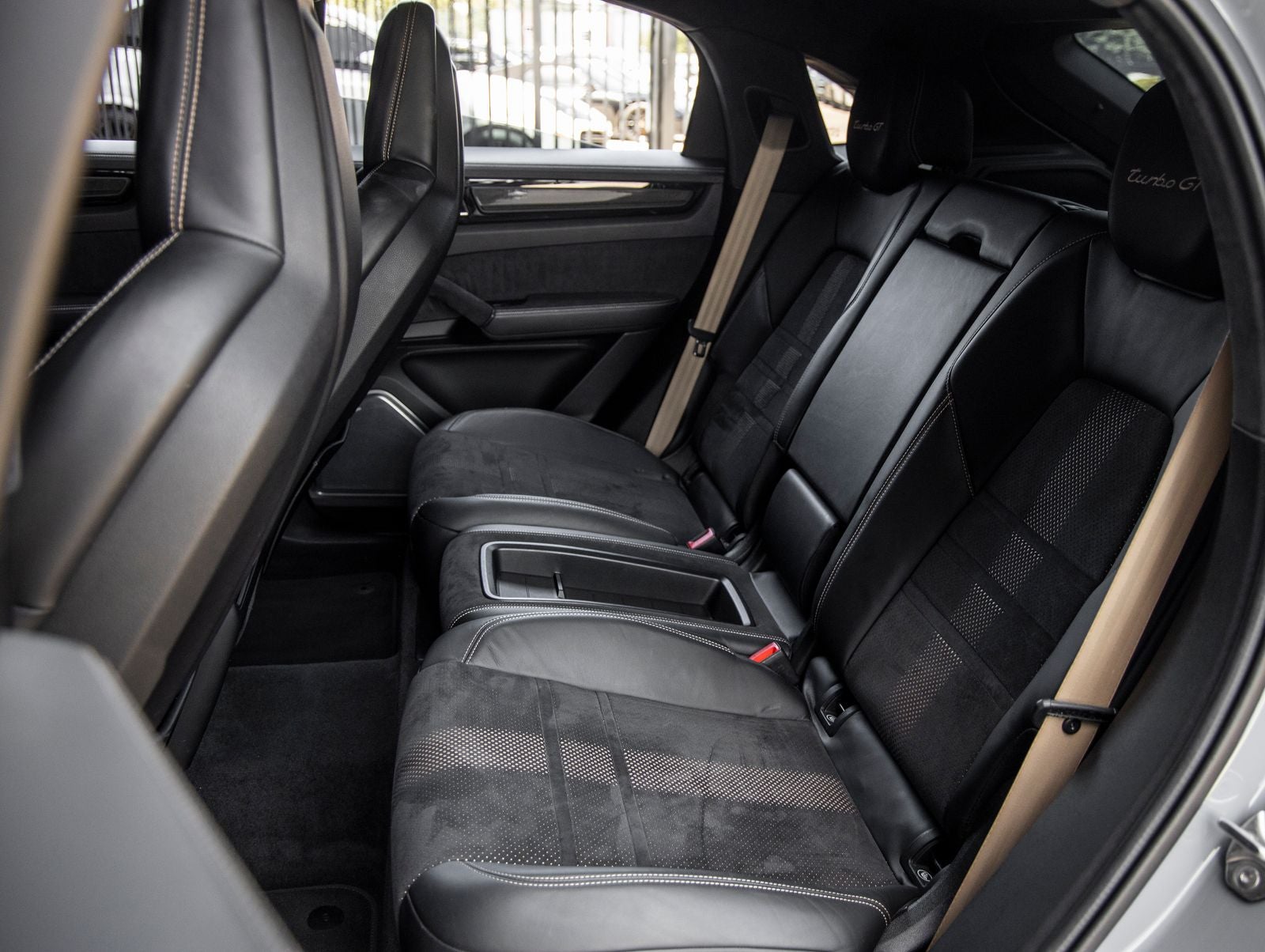 2022 Porsche Cayenne Cayenne Turbo GT (MY22)