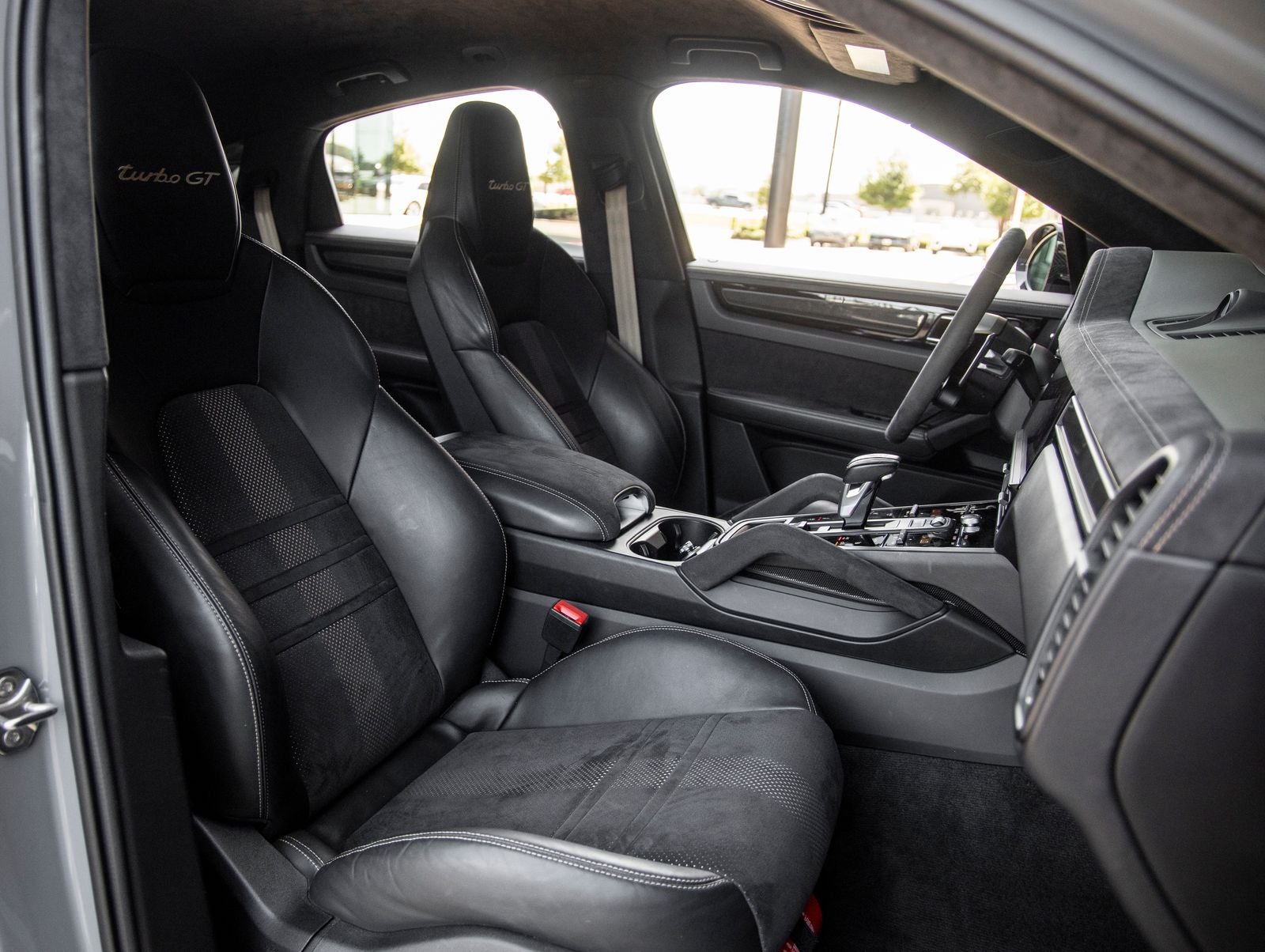 2022 Porsche Cayenne Cayenne Turbo GT (MY22)