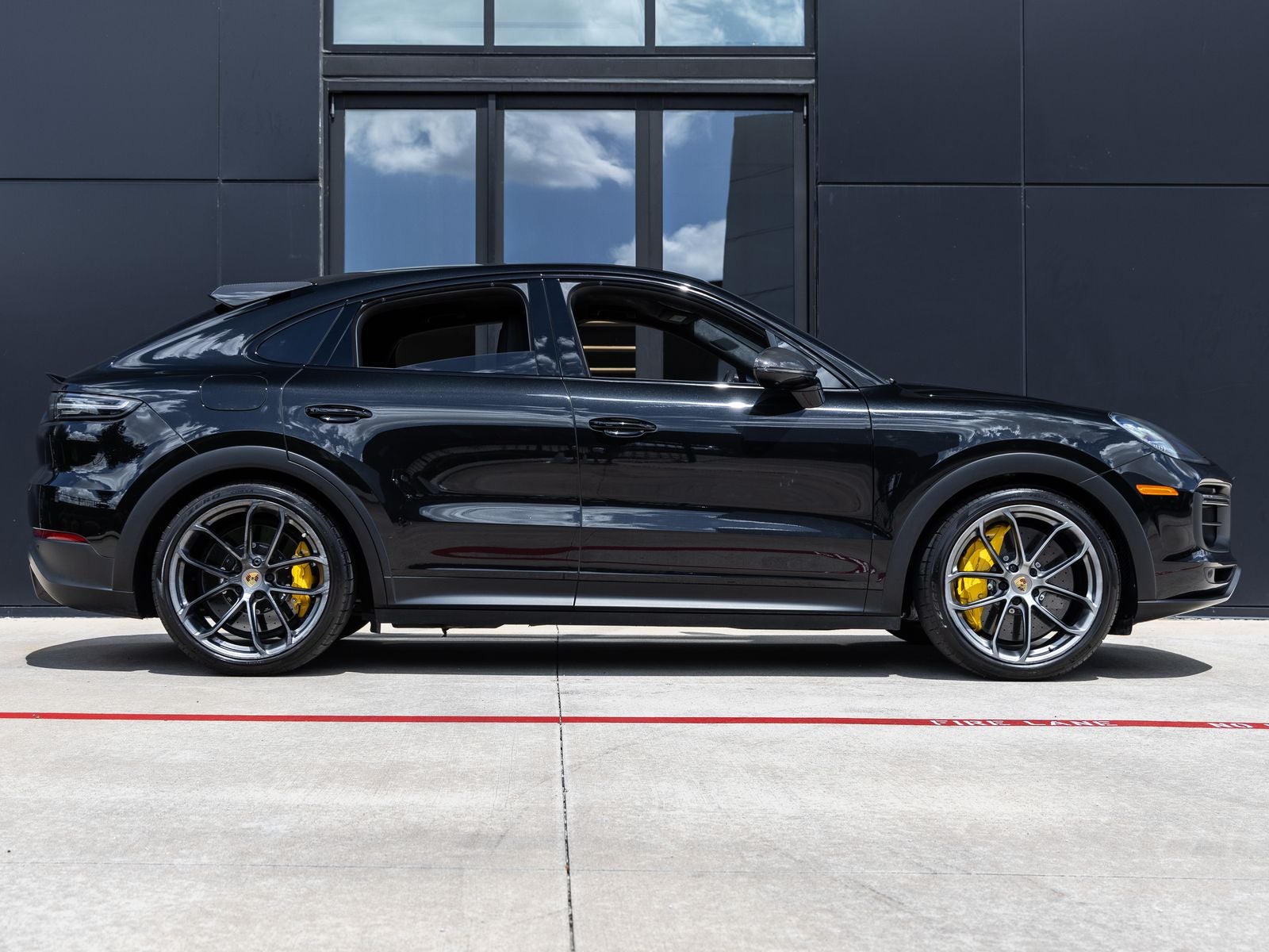 2023 Porsche Cayenne Cayenne Turbo GT