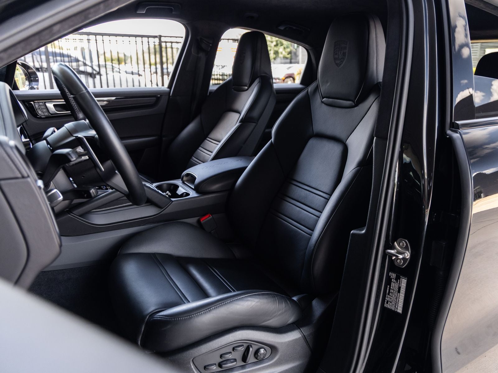 2023 Porsche Cayenne Cayenne Turbo GT