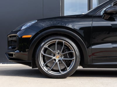 2023 Porsche Cayenne Cayenne Turbo GT