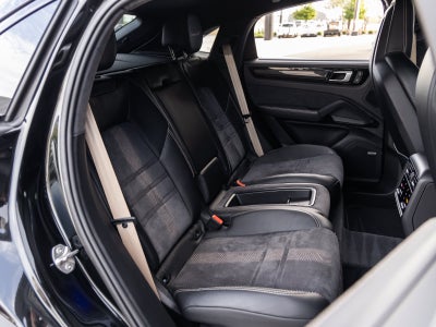 2023 Porsche Cayenne Cayenne Turbo GT