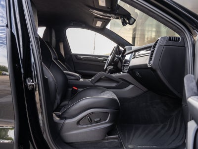 2023 Porsche Cayenne Cayenne Turbo GT