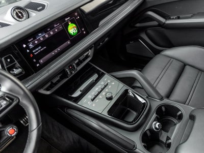 2025 Porsche Cayenne Cayenne Turbo GT