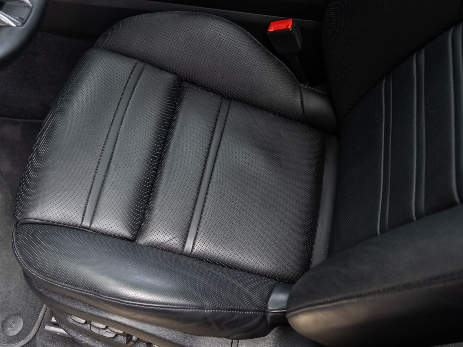 2024 Porsche Cayenne Coupe S