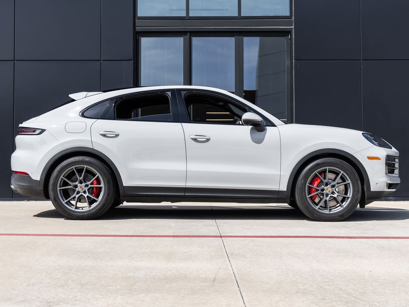 2024 Porsche Cayenne S Coupe