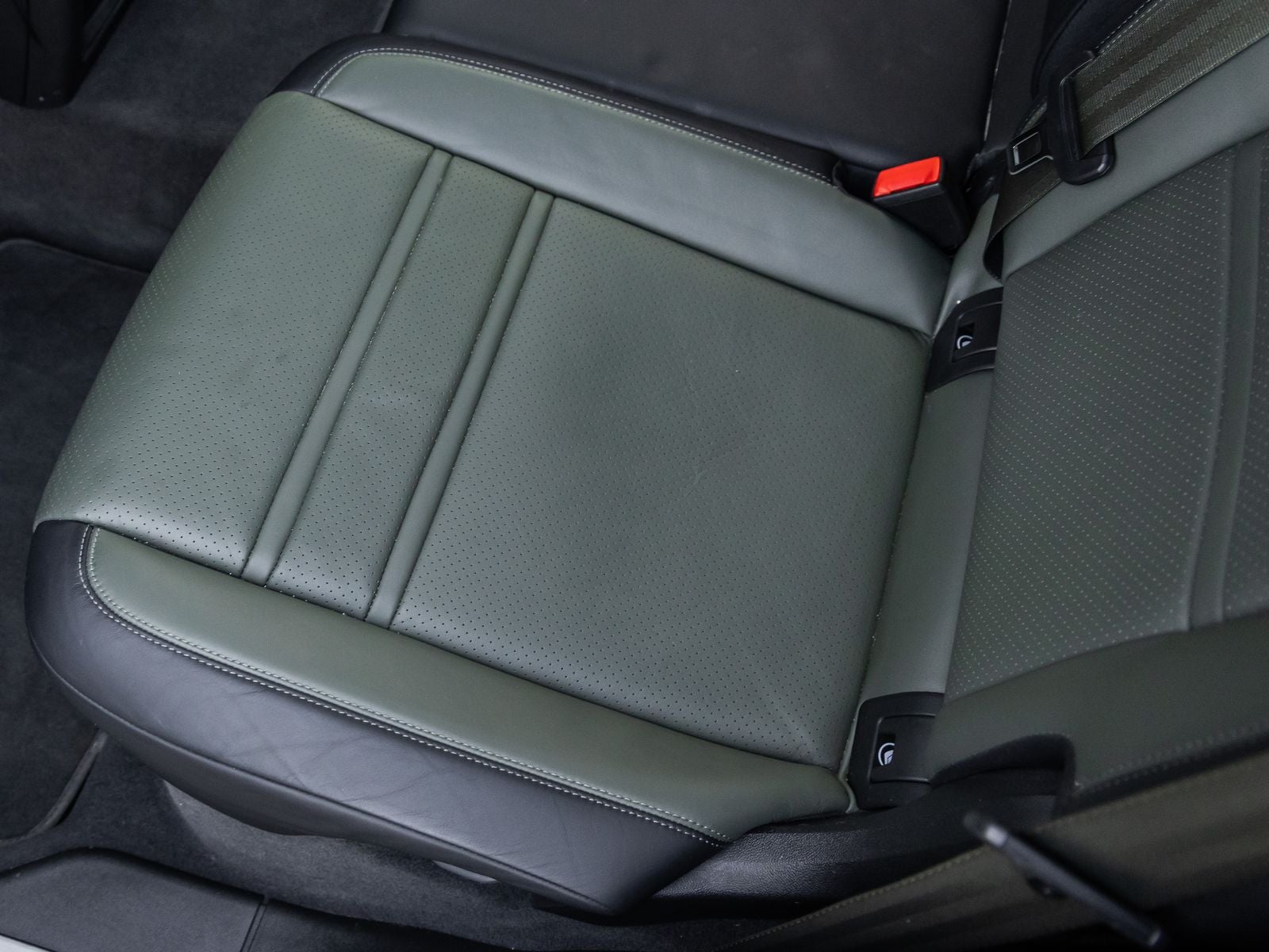 2024 Porsche Cayenne S Coupe