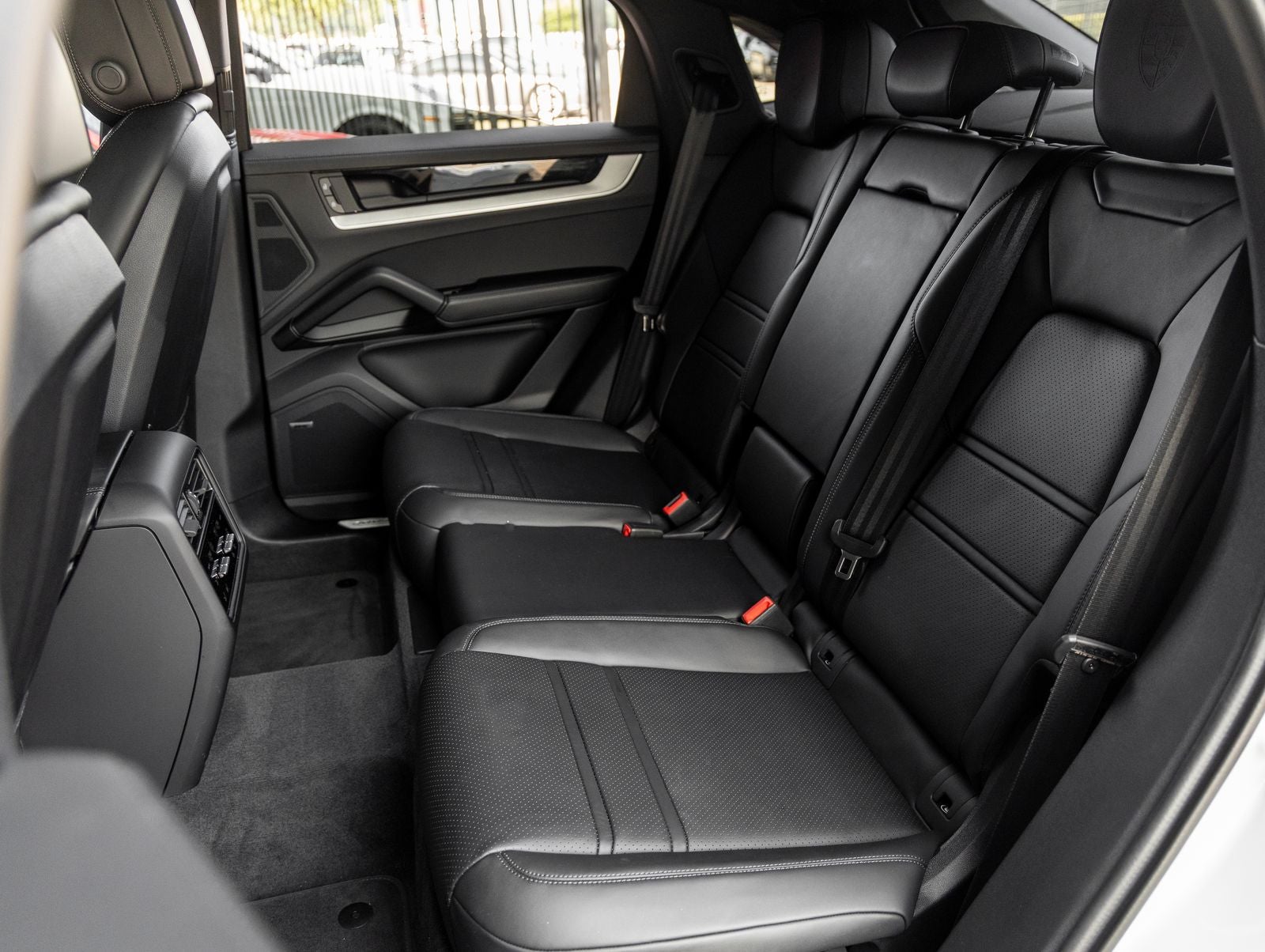 2025 Porsche Cayenne Cayenne S Coupe