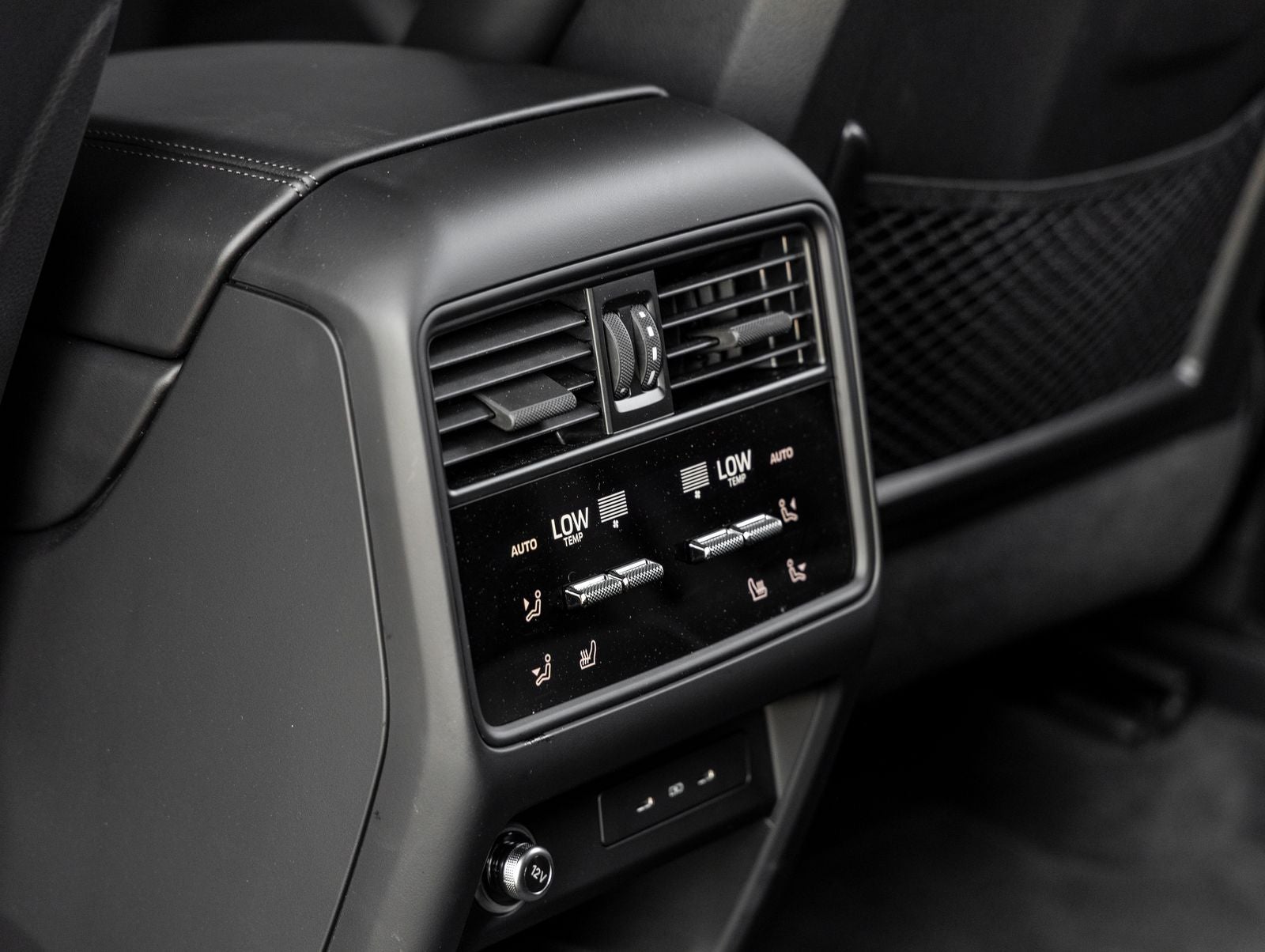 2025 Porsche Cayenne Cayenne S Coupe